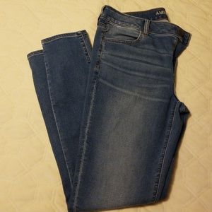 American Eagle super stretch Jeggings
